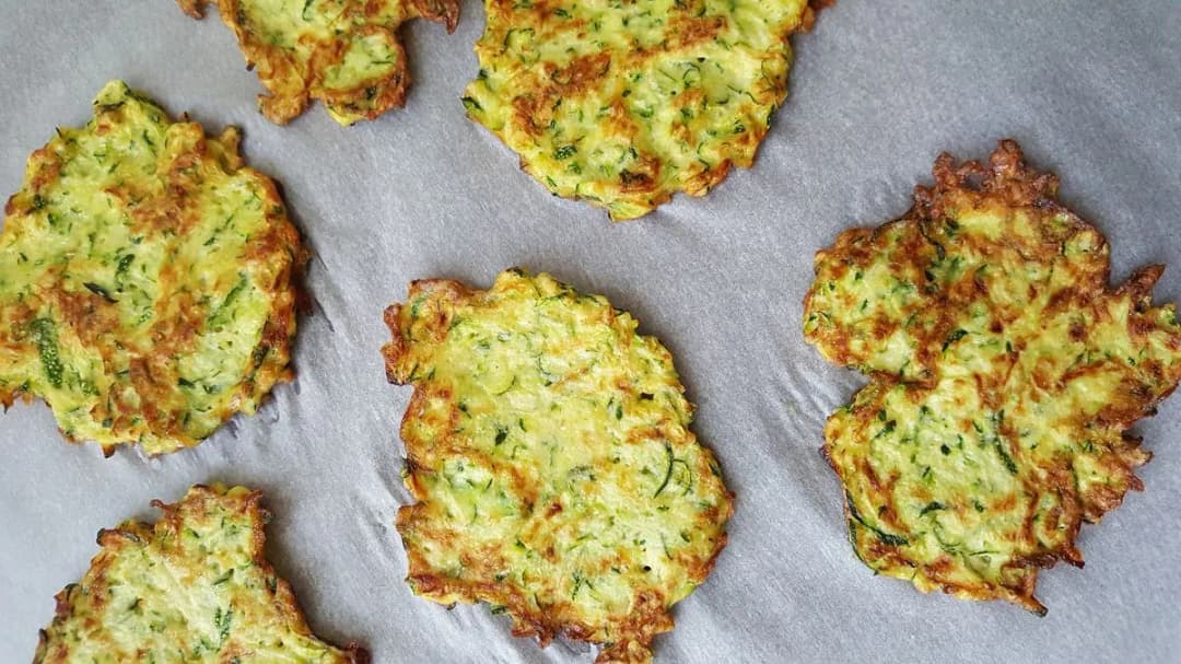 Jak przyrządzić placki z cukinii i batatów, by zachwyciły smakiem?