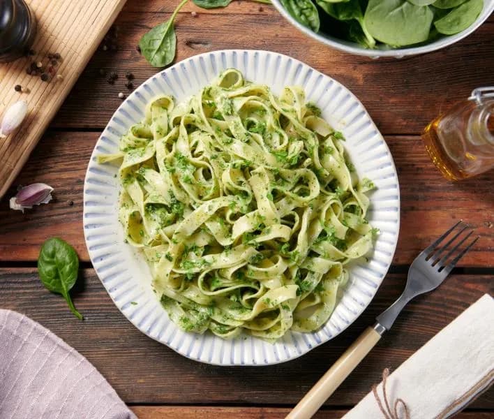 Zielone tagliatelle szpinakowe! Sposób na domowy makaron deluxe