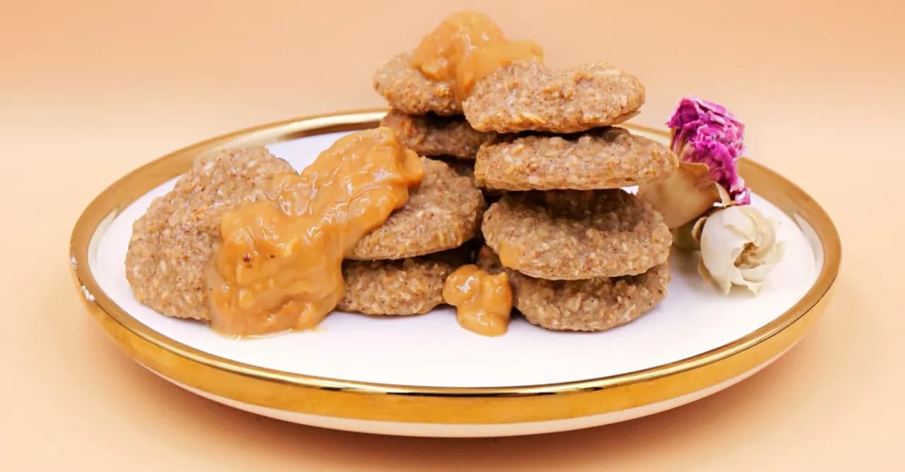 Ciastka z bananem i masłem orzechowym zaskoczą każdego gościa!