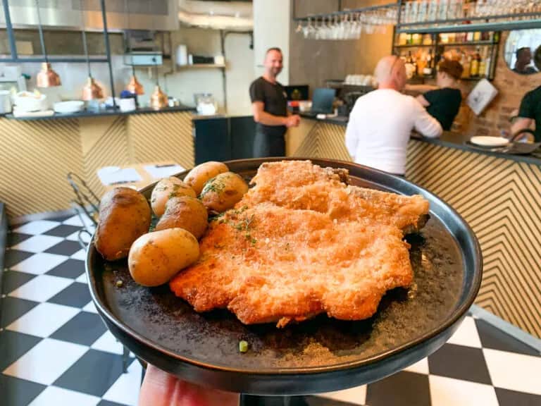 Obiad w polskiej restauracji – powrót do korzeni smaku