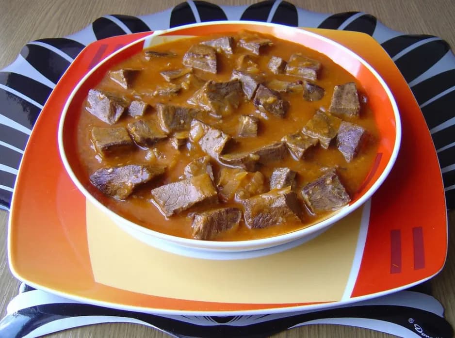 Serce jelenia w gulaszu: Wyrafinowany aromat i smak