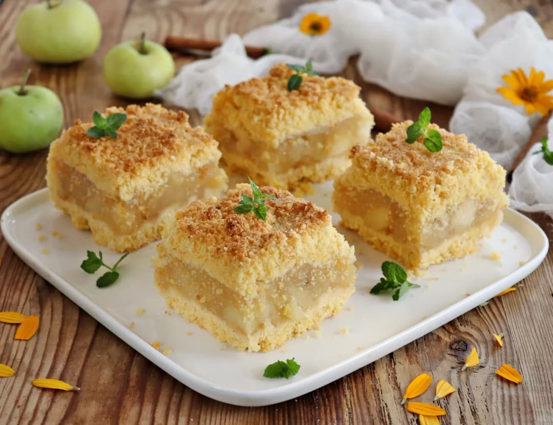 Bezglutenowa szarlotka z bezą! Raj dla miłośników jabłek bez wyrzutów